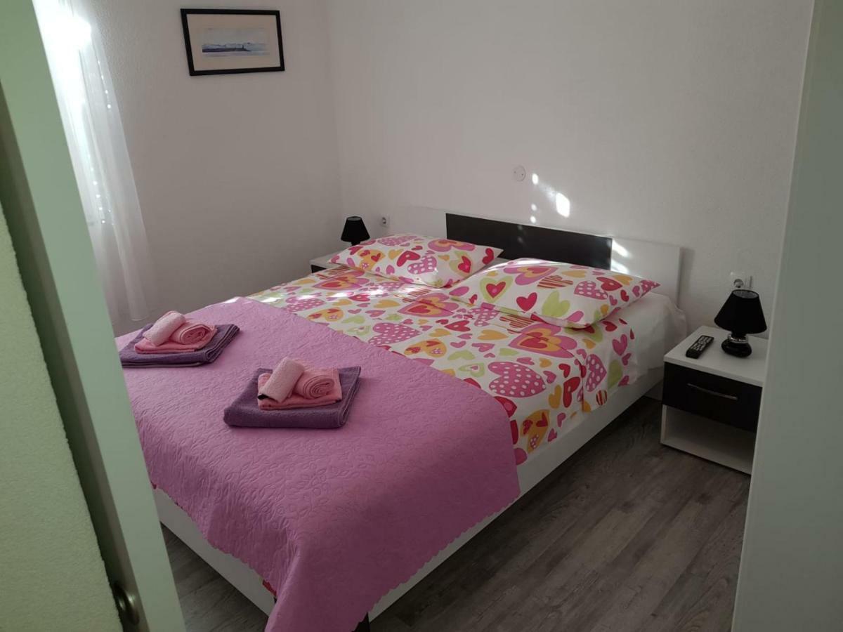 Apartments Centar - Mirjana Makarska Buitenkant foto