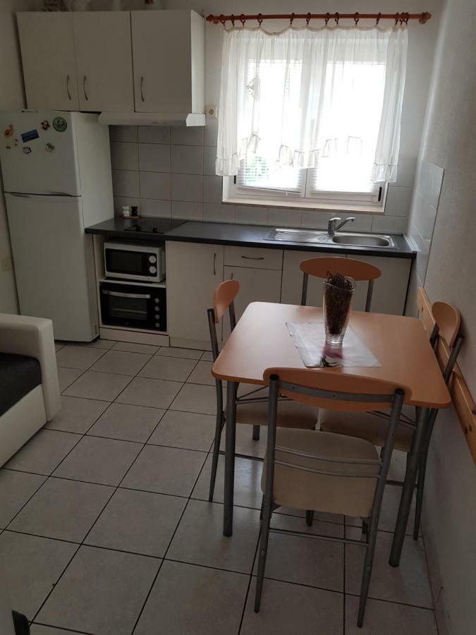 Apartments Centar - Mirjana Makarska Buitenkant foto